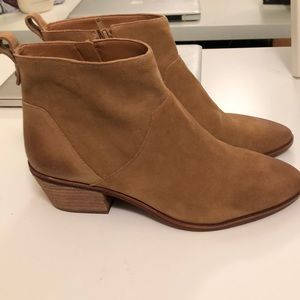 Sole Society Vixen Bootie Size 11M. Never Worn